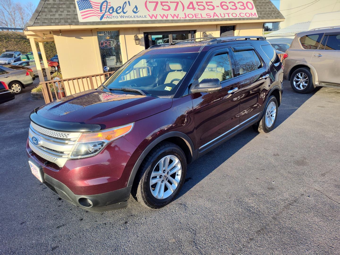 2011 Burgundy Ford Explorer (1FMHK8D8XBG) , located at 5700 Curlew Drive, Norfolk, VA, 23502, (757) 455-6330, 36.841885, -76.209412 - Photo#0